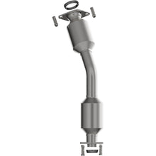 Load image into Gallery viewer, MagnaFlow Direct Fit Catalytic Converter 2018 Nissan Versa 1.6L