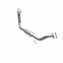 Load image into Gallery viewer, MagnaFlow 2004 Isuzu Rodeo 3.2L Direct Fit Converter