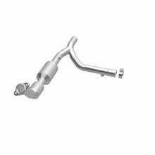 Load image into Gallery viewer, MagnaFlow 2000 Ford F-150 5.4L Direct Fit Converter