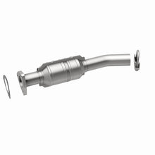 Load image into Gallery viewer, MagnaFlow 04-05 Suzuki Forenza 2.0L Direct Fit Converter
