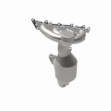 Load image into Gallery viewer, MagnaFlow 12-13 500 L4 1.4 OEM Manifold Direct Fit Converter