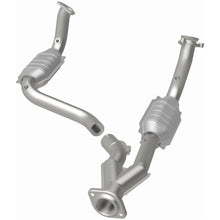 Load image into Gallery viewer, MagnaFlow 2003 Chevrolet SSR 5.3L Direct Fit Converter
