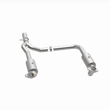 Load image into Gallery viewer, MagnaFlow 09-13 Ford E-350 Super Duty V10 6.8 OEM Underbody Direct Fit Catalytic Converter