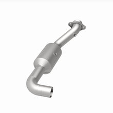 Load image into Gallery viewer, MagnaFlow 18-21 Ford Expedition Left Underbody 3.5L Direct Fit Catalytic Converter