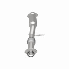 Load image into Gallery viewer, MagnaFlow 17-19 Toyota Highlander 3.5L Direct Fit Converter