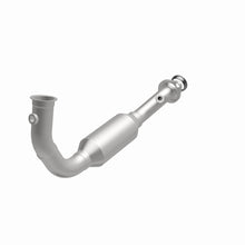 Load image into Gallery viewer, MagnaFlow 2004 Jeep Liberty 3.7L Direct Fit Converter
