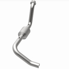 Load image into Gallery viewer, MagnaFlow 04-06 Dodge Durango 5.7L Direct Fit Converter