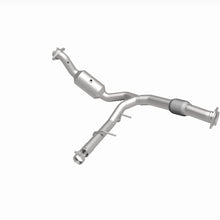 Load image into Gallery viewer, MagnaFlow 18-21 Ford Expedition Right Underbody 3.5L Direct Fit Catalytic Converter