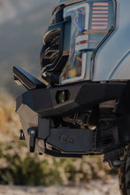 Load image into Gallery viewer, DV8 17-22 Ford Super Duty F-250/F-350 Spec Series Front Bumper