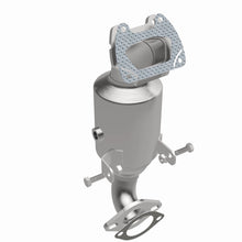 Load image into Gallery viewer, MagnaFlow 14-17 ProMaster 1500 V6 3.6 OEM Manifold Direct Fit Converter