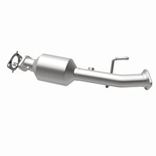 Load image into Gallery viewer, MagnaFlow 13-15 NV200 2 Underbody Direct Fit Converter