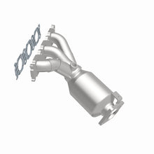 Load image into Gallery viewer, MagnaFlow 2007 XC90 3.2L Underbody Direct Fit Converter