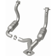 Load image into Gallery viewer, MagnaFlow 08-10 Ford F-250 Super Duty 5.4L Direct Fit Converter