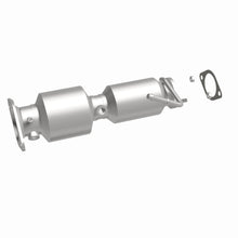 Load image into Gallery viewer, MagnaFlow Direct Fit Catalytic Converter 13-15 Hyundai Veloster 1.6L Underbody