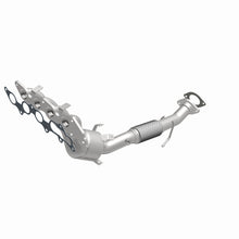 Load image into Gallery viewer, MagnaFlow 13-15 Escape L4 2.5 OEM Manifold Direct Fit Converter
