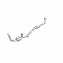 Load image into Gallery viewer, MagnaFlow 98-00 Sienna V6 3 OEM Underbody Direct Fit Converter