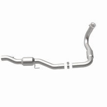 Load image into Gallery viewer, MagnaFlow 01-06 Sierra 2500 HD 6.0L D/S Direct Fit Converter
