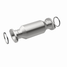 Load image into Gallery viewer, MagnaFlow 93-94 Land Cruiser 4.5 Undby Direct Fit Converter