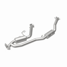 Load image into Gallery viewer, MagnaFlow 04-05 Ford Freestar 3.9L Direct Fit Converter