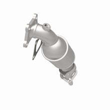 Load image into Gallery viewer, MagnaFlow 18-19 Chevrolet Traverse V6 OEM Underbody Front Rearward Direct Fit Converter