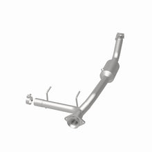 Load image into Gallery viewer, MagnaFlow 2005 Lincoln Navigator 5.4L Direct Fit Converter