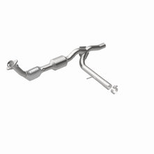 Load image into Gallery viewer, MagnaFlow 04-06 F-150 V8 4.6 OEM Underbody Direct Fit Converter