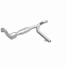 Load image into Gallery viewer, MagnaFlow 99-00 Ford Exped 4.6L Direct Fit Converter