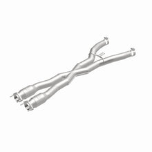 Load image into Gallery viewer, MagnaFlow 14-18 Chevrolet Corvette 6.2L Underbody Direct Fit Converter