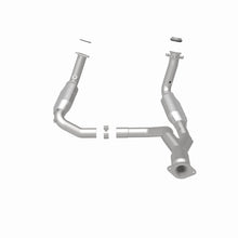 Load image into Gallery viewer, MagnaFlow Direct Fit Catalytic Converter 06-09 TB/Envoy 5.3/6.0 OEM