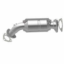 Load image into Gallery viewer, MagnaFlow Direct Fit Catalytic Converter Audi 97-05 A4/A4 Quattro / Volkswagen 00-05 Passat 1.8L