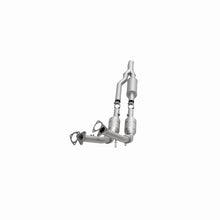 Load image into Gallery viewer, MagnaFlow Direct Fit Catalytic Converter TT QUATTRO-08 3.2L OEM