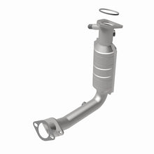 Load image into Gallery viewer, MagnaFlow Direct Fit Catalytic Converter 00-02 Focus 2.0L OEM