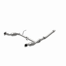 Load image into Gallery viewer, MagnaFlow Direct Fit Catalytic Converter 05 Explorer 4.0 2/4wd OEM