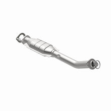 Load image into Gallery viewer, MagnaFlow Direct Fit Catalytic Converter 07 Titan 5.6L D/S rr OEM
