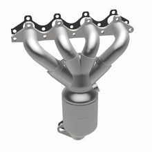 Load image into Gallery viewer, MagnaFlow Direct Fit Catalytic Converter 00-02 Hyundai Accent 1.5L