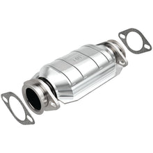 Load image into Gallery viewer, MagnaFlow Direct Fit Catalytic Converter 96-01 Altima 2.4L rear 50S