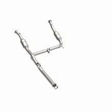 Load image into Gallery viewer, MagnaFlow Direct Fit Catalytic Converter 05 Explorer 4.0 2/4wd OEM