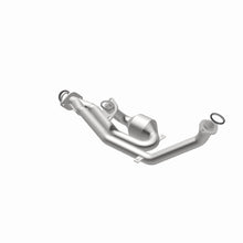 Load image into Gallery viewer, MagnaFlow Direct Fit Catalytic Converter California Grade 00-04 Toyota Avalon 3.0L
