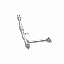 Load image into Gallery viewer, MagnaFlow Direct Fit Catalytic Converter 2015 Colorado 3.6 Underbody