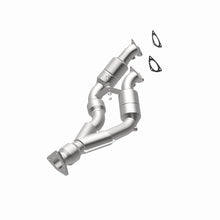 Load image into Gallery viewer, MagnaFlow Direct Fit Catalytic Converter 04-06 VW Touareg 3.2L