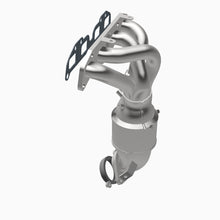 Load image into Gallery viewer, MagnaFlow Direct Fit Catalytic Converter 02-06 Nissan Sentra 2.5L - California