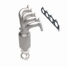 Load image into Gallery viewer, MagnaFlow Direct Fit Catalytic Converter 05-08 Kia Sportage 2.0L
