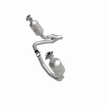 Load image into Gallery viewer, MagnaFlow Direct Fit Catalytic Converter 04 Dakota 3.7/4.7 4WD OEM