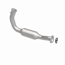 Load image into Gallery viewer, MagnaFlow Direct Fit Catalytic Converter OEM 2004 Jeep Liberty Underbody