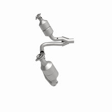 Load image into Gallery viewer, MagnaFlow Direct Fit Catalytic Converter 04 Dakota 3.7/4.7 4WD OEM