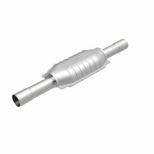 Load image into Gallery viewer, MagnaFlow Direct Fit Catalytic Converter GM 26X6.5 X4 2/2