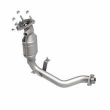 Load image into Gallery viewer, MagnaFlow Direct Fit Catalytic Converter 01-04 Ford Escape