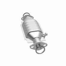 Load image into Gallery viewer, MagnaFlow Direct Fit Catalytic Converter Toyota 75 86