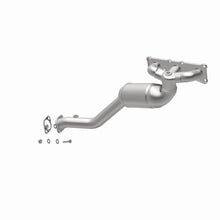 Load image into Gallery viewer, MagnaFlow Direct Fit Catalytic Converter BMW 3 06-09 Front OEM