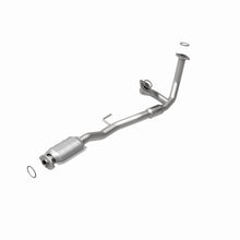 Load image into Gallery viewer, MagnaFlow Direct Fit Catalytic Converter 97-98 Toyota Avalon Camry 3